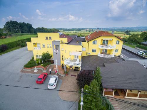 Hotel Orion