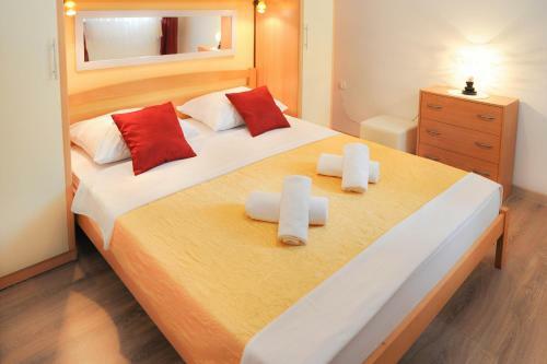 Apartamentos Vila More