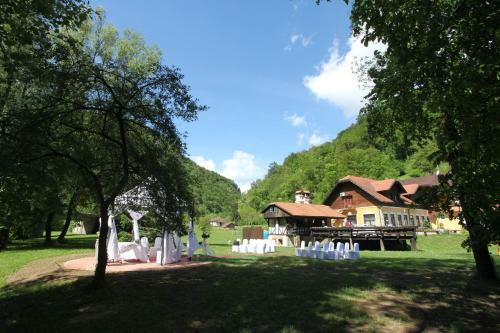 Hostal Guesthouse Villa Zelenjak Ventek
