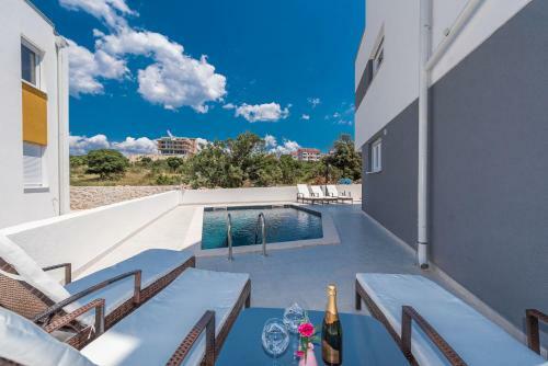 Apartamento Merima 1 Luxury Ap With A Pool