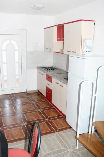 Apartments With A Swimming Pool Caska, Pag - 3085