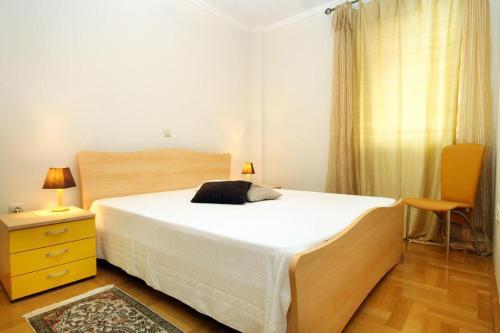 Apartment Novalja 9414b