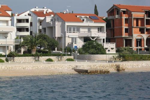 Apartment Novalja 9414b
