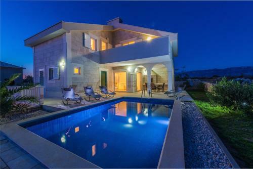 Villa Stani, Luxury Villa With A Pool