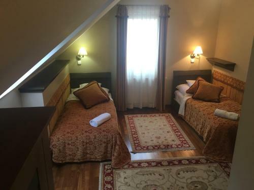Hostal B�nki Vad�szh�z