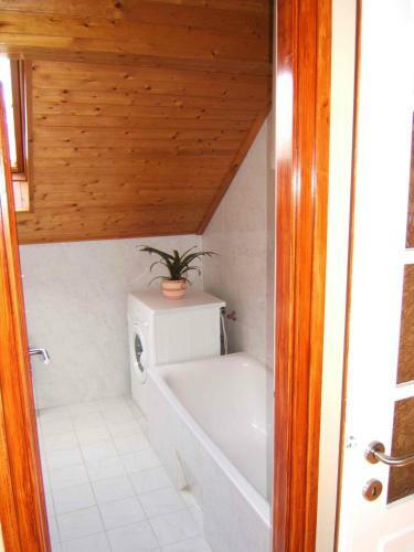 Holiday Home In Balatonszarszo 20162