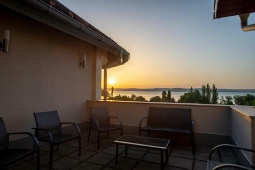 Hotel Holiday Resorts