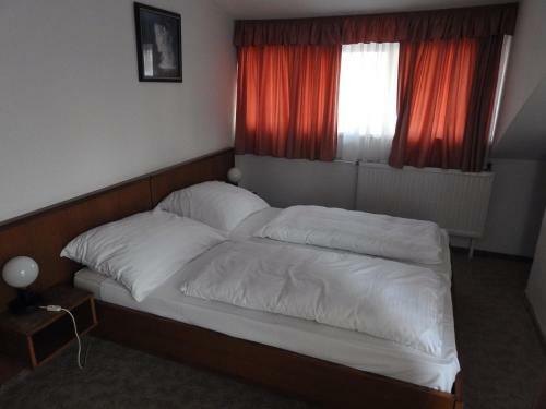 Bed & Breakfast B�der Fogad�