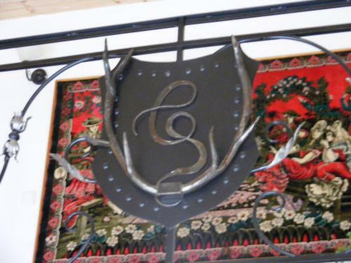 Hostal T�nde Vend�gh�z