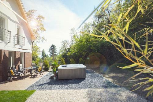 Kenese-v�lgye Villahotel