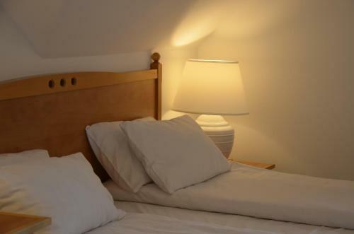 Hostal Buz�s Pince Vend�gh�z