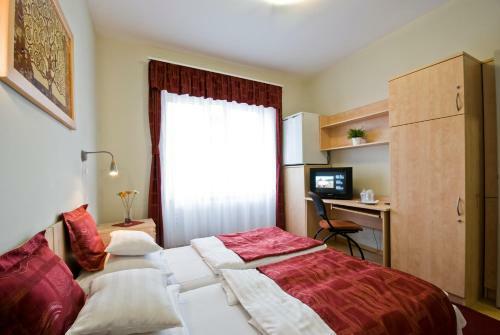 Hotel Kerpely