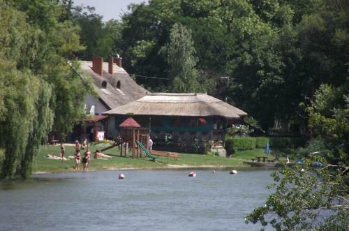 Hostal Radek Vend�gh�z �s Apartman