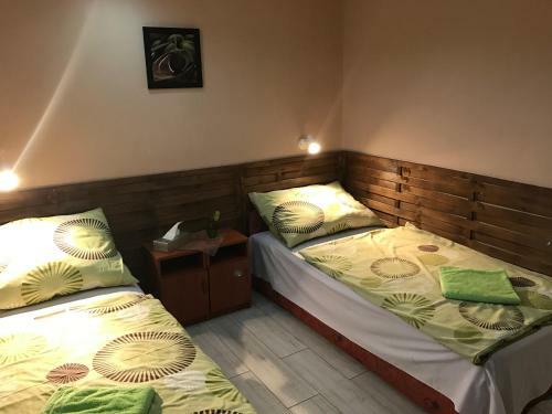 Abszol�t Hotel �s Panzi�