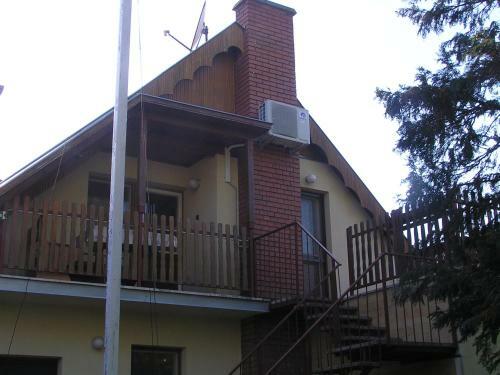 Hostal Bazsar�zsa Fogad�