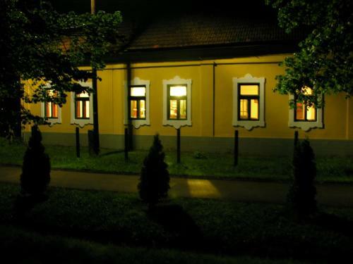 Alm�sliget Vend�gh�z