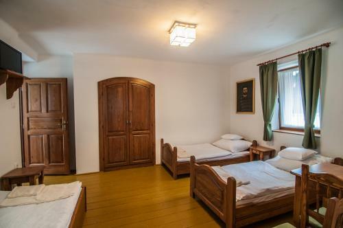 Hostal Zsirai Guest House