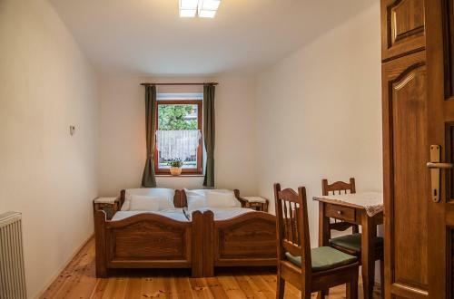 Hostal Zsirai Guest House