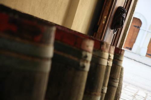 Hotel Oroszl�nos Fogad�
