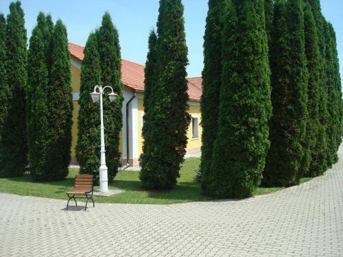 Major Hotel �s Pal�c Apartmanh�z