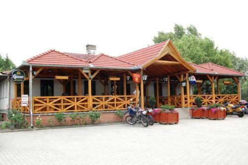 Hotel Szalki Fogad�