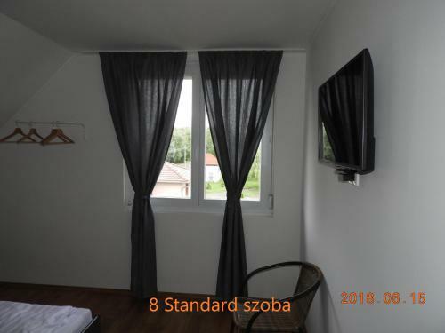Hostal Joga Inn & Room