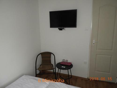 Hostal Joga Inn & Room