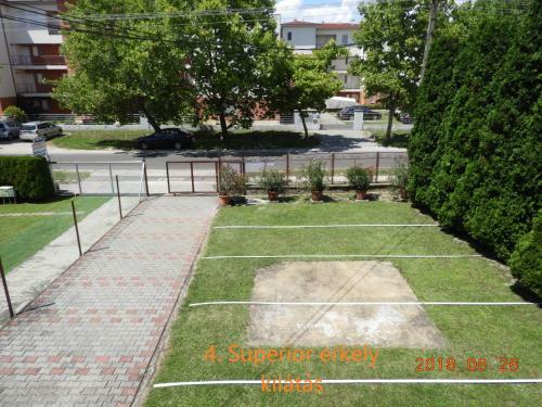Hostal Joga Inn & Room