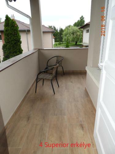 Hostal Joga Inn & Room