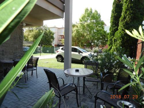 Hostal Joga Inn & Room