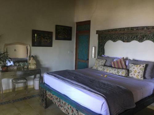 Hostal Life In Amed Boutique Hotel