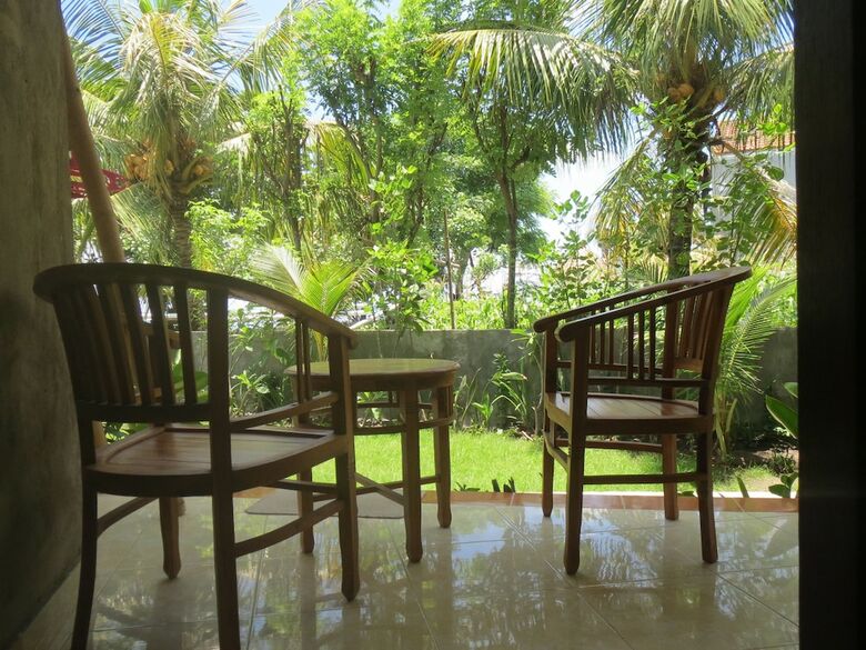 Hostal Amed Sari Beach Guesthouse