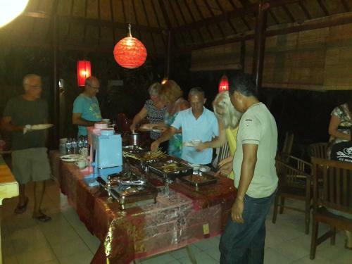 Beten Waru Bungalow And Restaurant