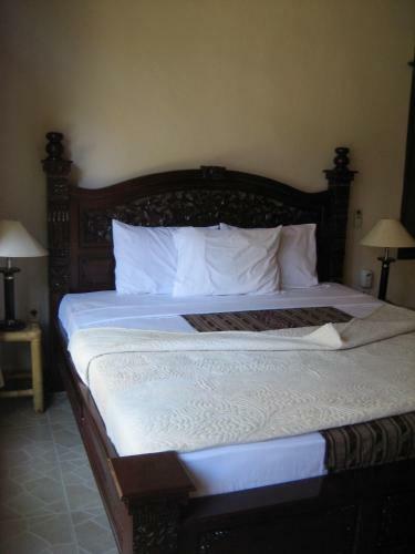Hostal Double One Villas Amed II