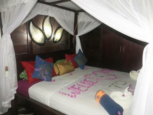 Hostal The Horizon Bungalows