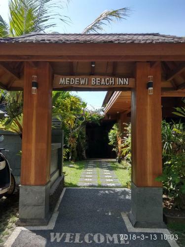 Hostal Medewi Beach Inn