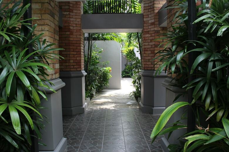 Hotel Lagoi Bay Villas