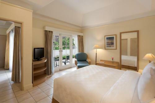 Hotel Aryaduta Lippo Village