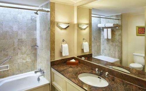 Hotel Aryaduta Lippo Village