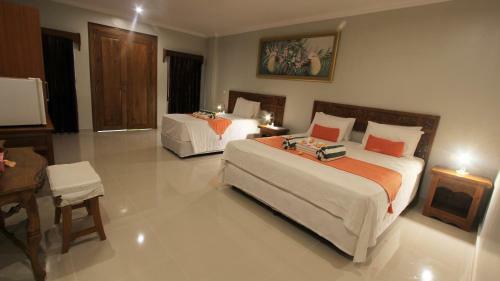 Poinciana Resort