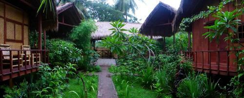 Hostal Shibui Garden Bungalows And Restaurant