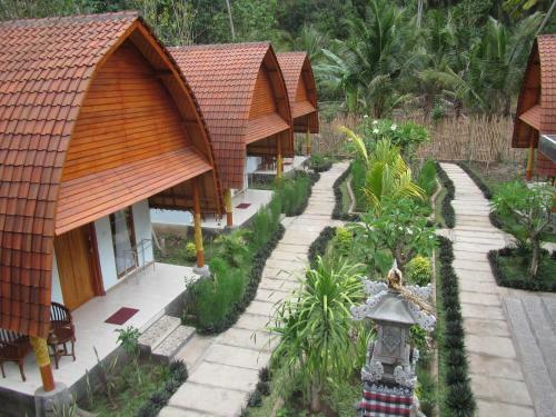 Hotel Komurd Lavender Bungalow
