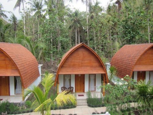 Hotel Komurd Lavender Bungalow