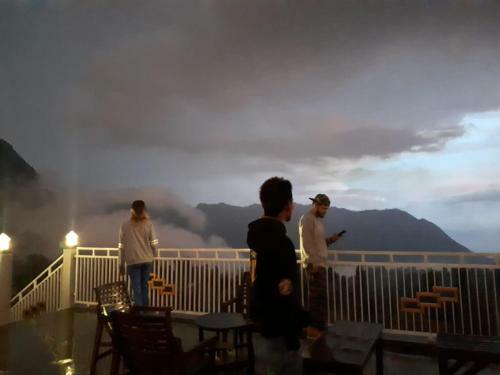 Hostal Bromo Otix Guest House