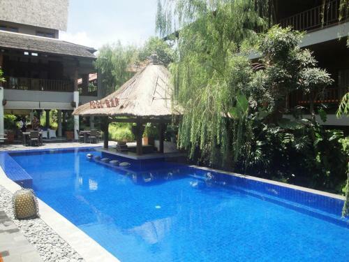 Hotel Grand Mega Resort & Spa