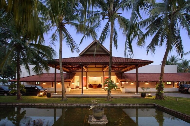 Hotel Grand Elty Krakatoa