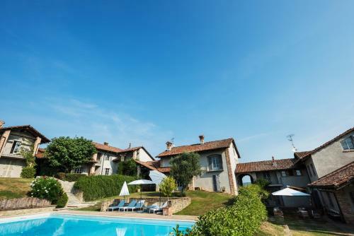 Monvigliero Vineyard Villas