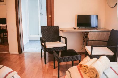 B&B Santa Monica
