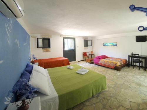 Breezes B&B