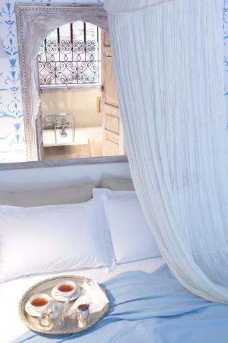 Hostal Azalai Desert Lodge